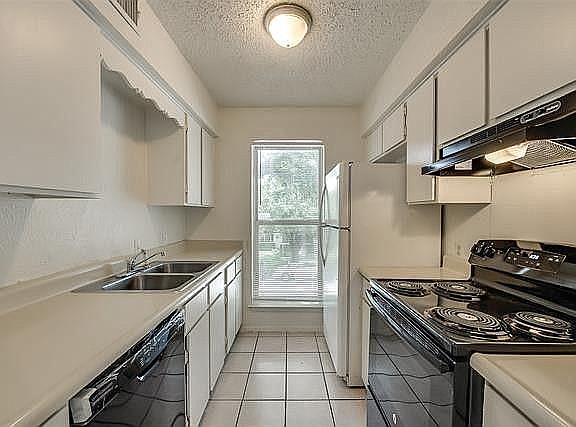 4th image of 3824 Cibolo Dr