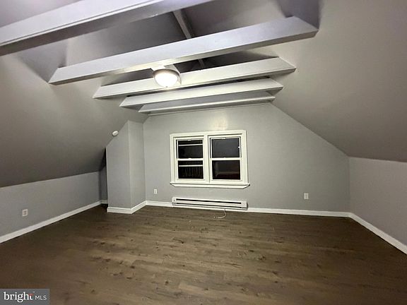 5th image of 144 Washington St #C