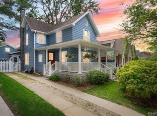 129 Griggs St, Rochester, MI 48307