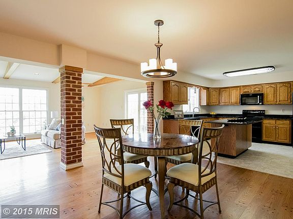 4th image of 8013 E Brookridge Dr