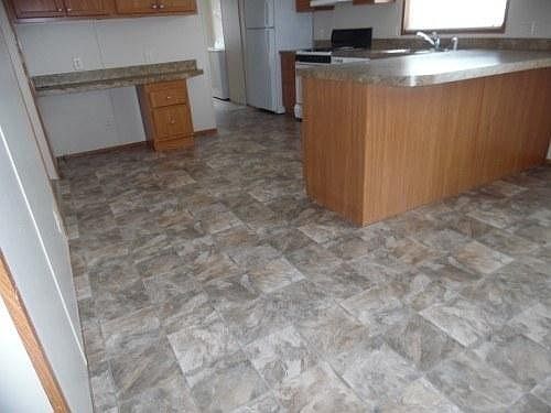 2nd image of 5002 Eisenhower Dr