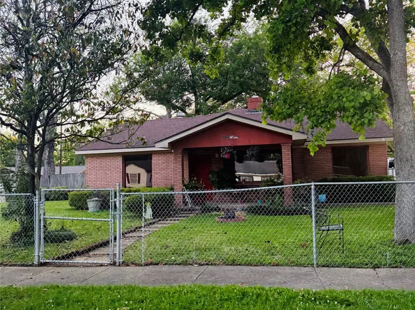2101 Royal St, Selma, AL 36701