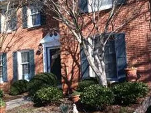 110 Buckstone Ln, Spartanburg, SC 29307