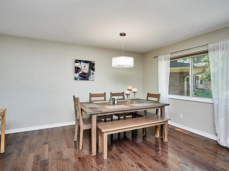 2242 S Poplar St — Photo 10