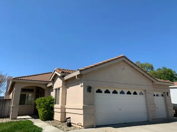 427 Robin Dr, Woodland, CA 95695