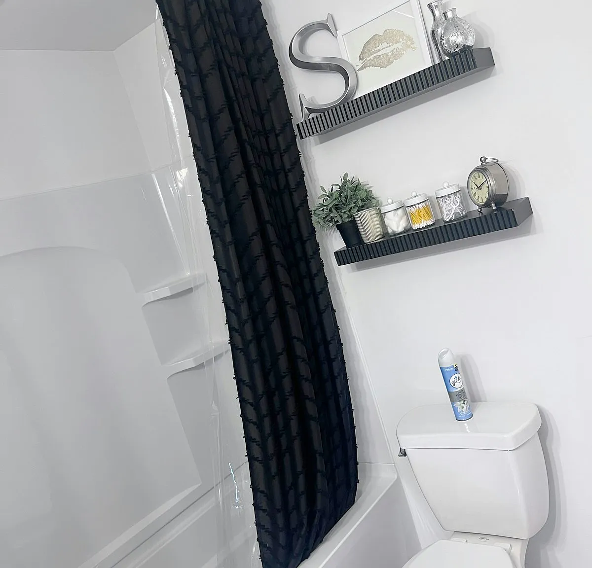 550 Markham Street, Unit 2 — Photo 3