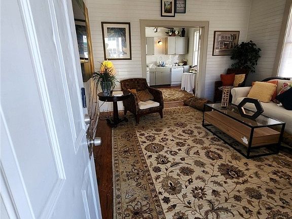 2nd image of 111 Read Street