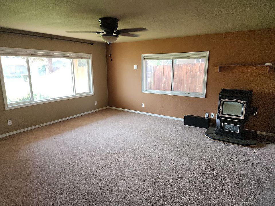 320 N Roanoke Ave, Hines, OR 97738 Zillow