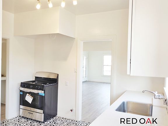 3rd image of 1732 W 48th St