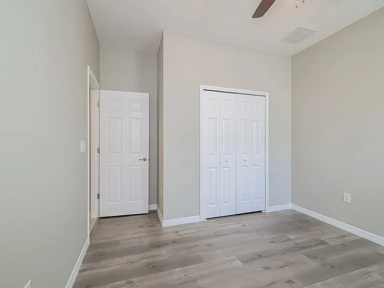 1392 Merion Dr — Photo 13