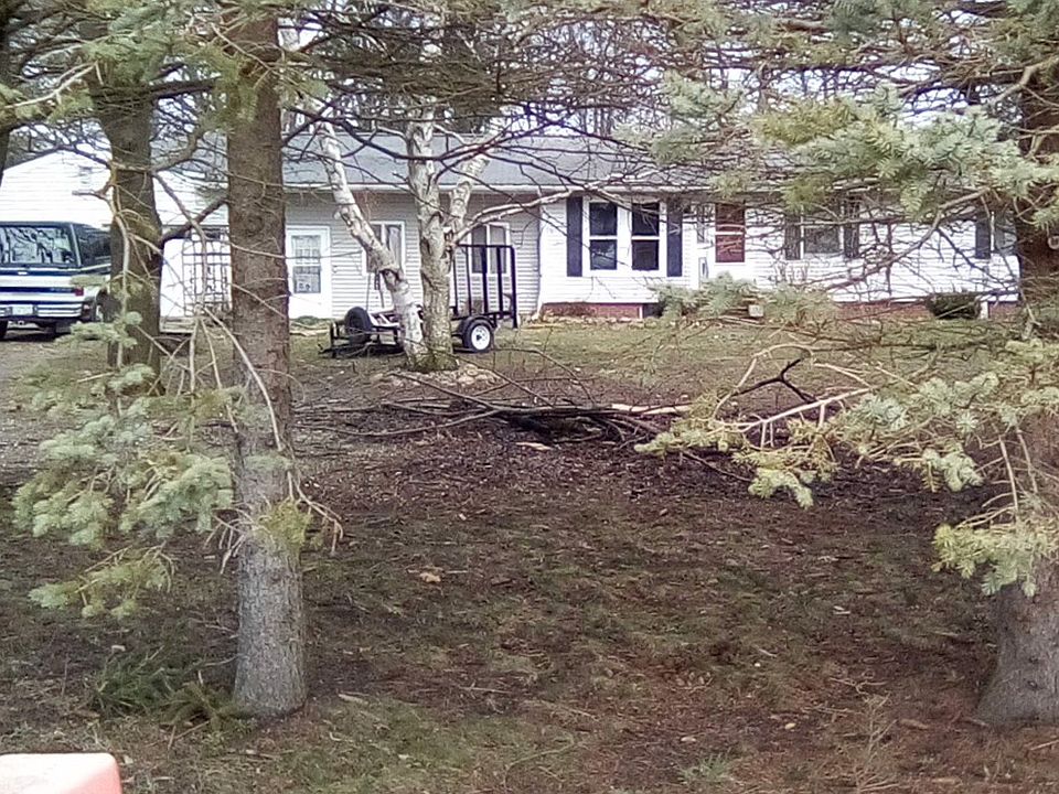 2nd image of 2800 W Bear Lake Rd