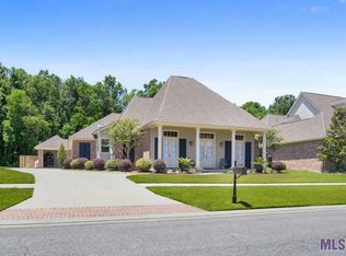 12387 Legacy Hills Dr, Geismar, LA 70734