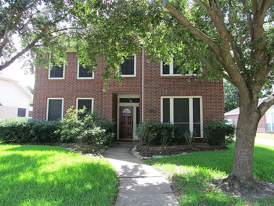 1st image of 4715 Lakeside Meadow Dr