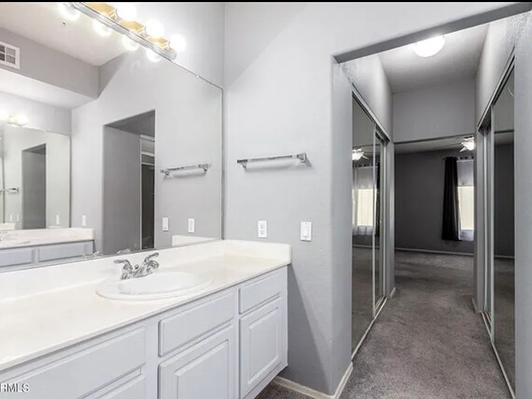 420 W 1st St #219 — Photo 14