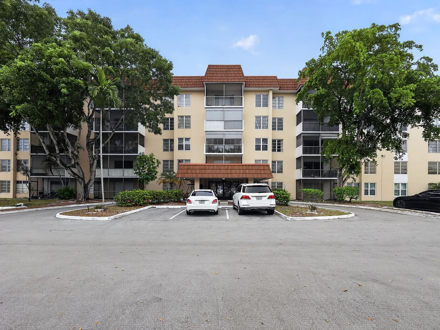 4172 INVERRARY Drive #309