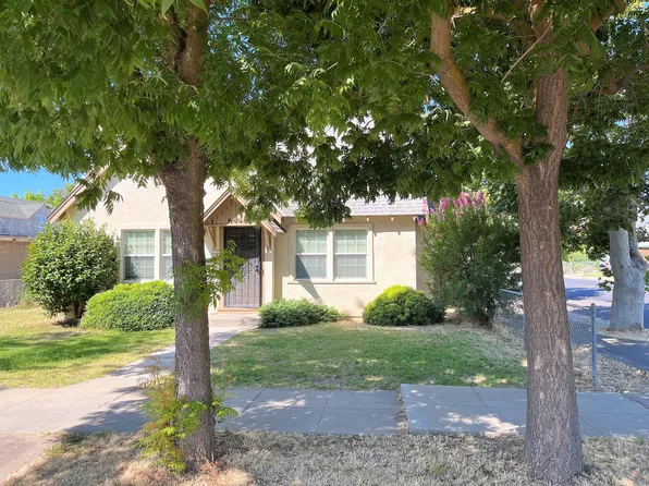 660 N 3rd Ave, Oakdale, CA 95361