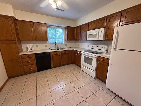 2nd image of 783 Doty Dr
