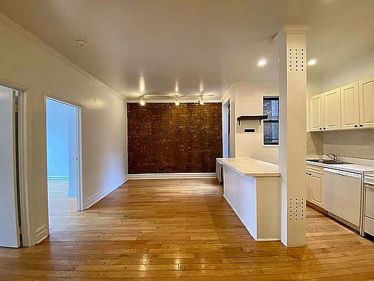 1st image of 60 2nd Ave APT 16