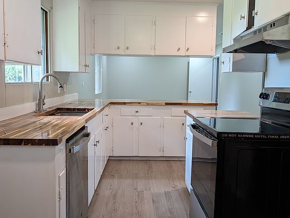 2nd image of 2904 Williamsburg Rd