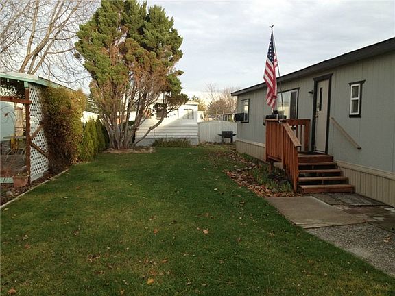 3rd image of 4815 Airway Dr NE Unit 135