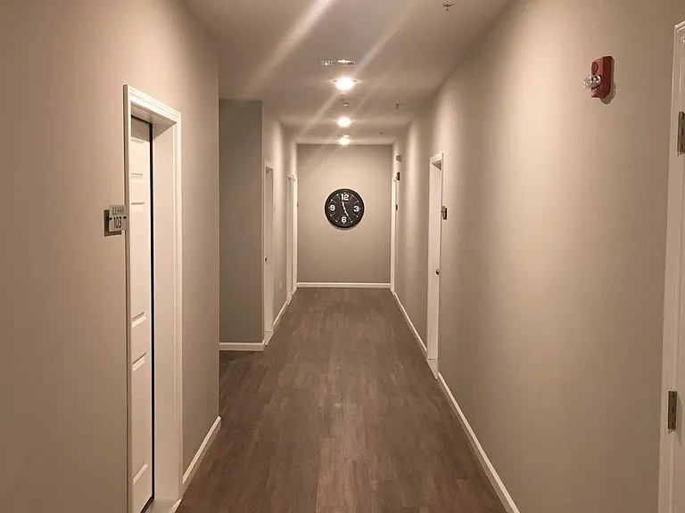 1637 Clifton St #101 — Photo 3