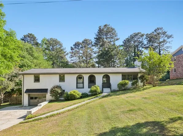 2160 Groover Rd, Marietta, GA 30062