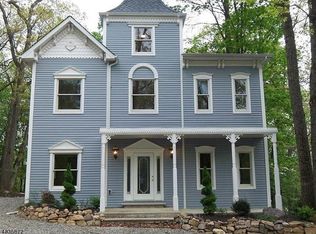 72 Summit Dr, Denville, NJ 07834