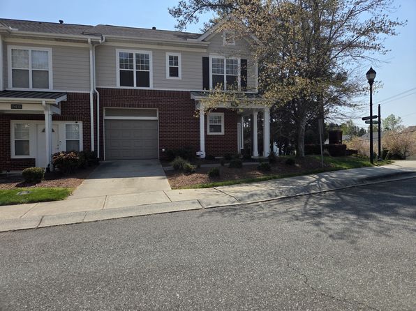 15437 Coventry Court Ln