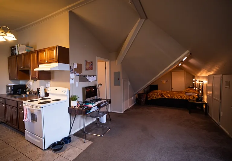 799 Cherry St #1 — Photo 7
