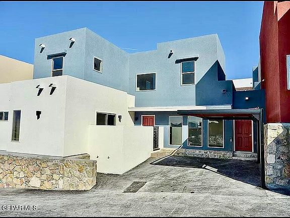 2nd image of 4012 Camelot Heights Dr