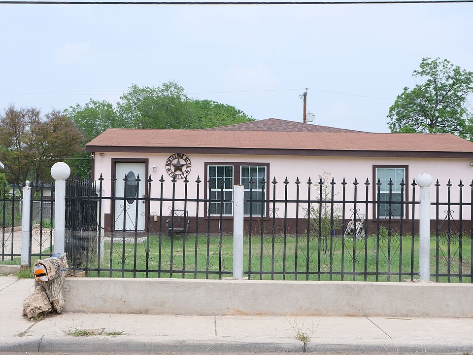 1st image of 815 BRADY BLVD
