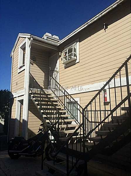 2nd image of 916 Bridgewater St APT C