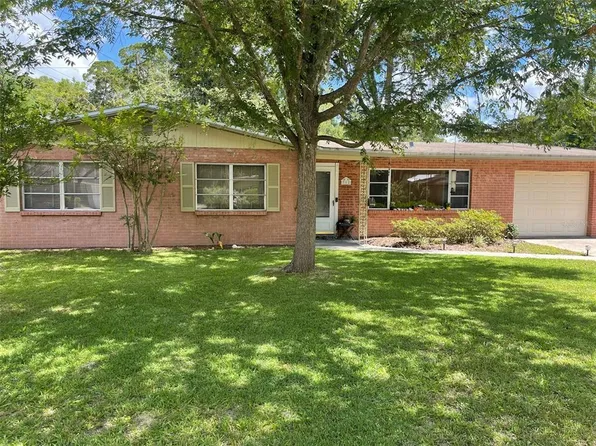 712 NE 6th Pl, Gainesville, FL 32601