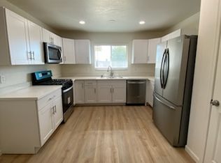 12997 N 71st Ave #C, Peoria, AZ 85381
