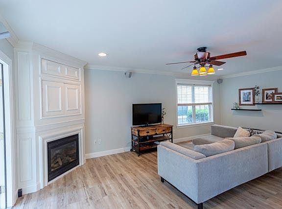 4th image of 17314 King Philip Way