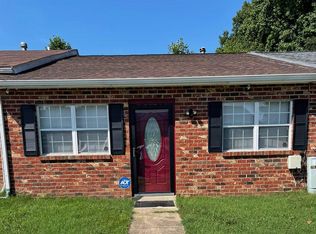 705 Green Tree Ln, Bear, DE 19701