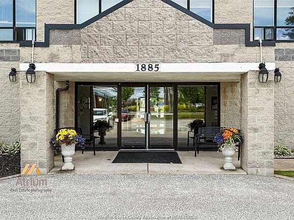 2nd image of 1885 Normandy St #202