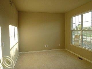 3rd image of 13734 Cameron Ave