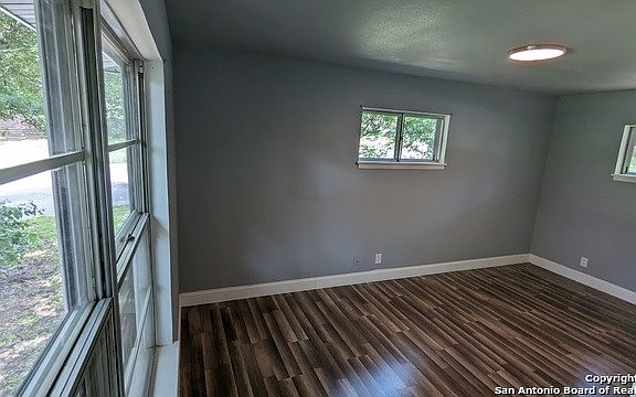 5th image of 806 Mcdougal Ave
