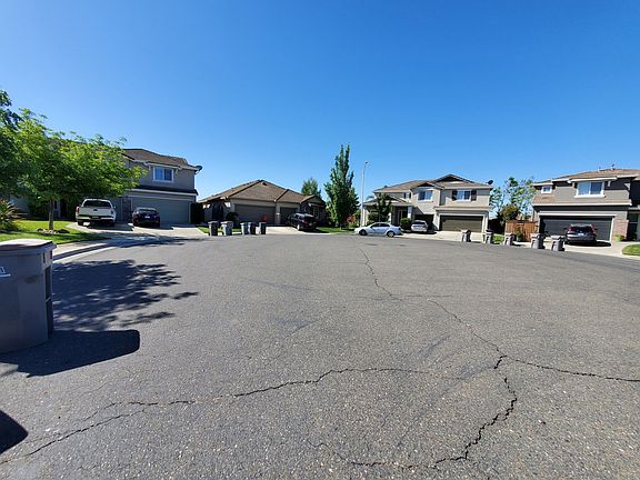 4th image of 3775 Castaic Ct