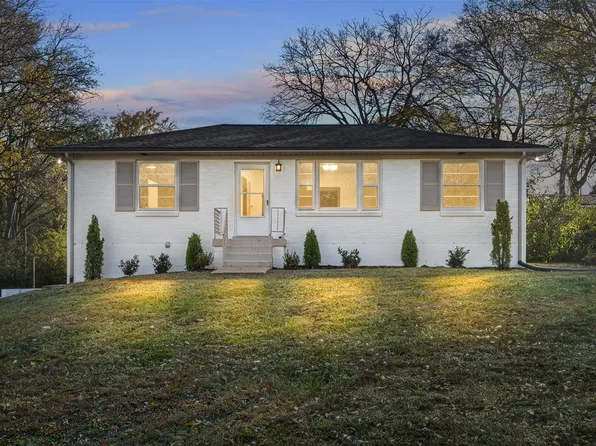 2877 Lyncrest Dr, Nashville, TN 37214