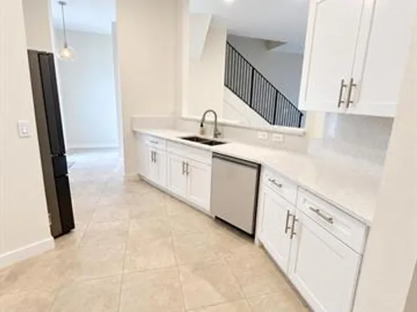 2931 SW 18th Ter #Townhouse 2931, Fort Lauderdale, FL 33315
