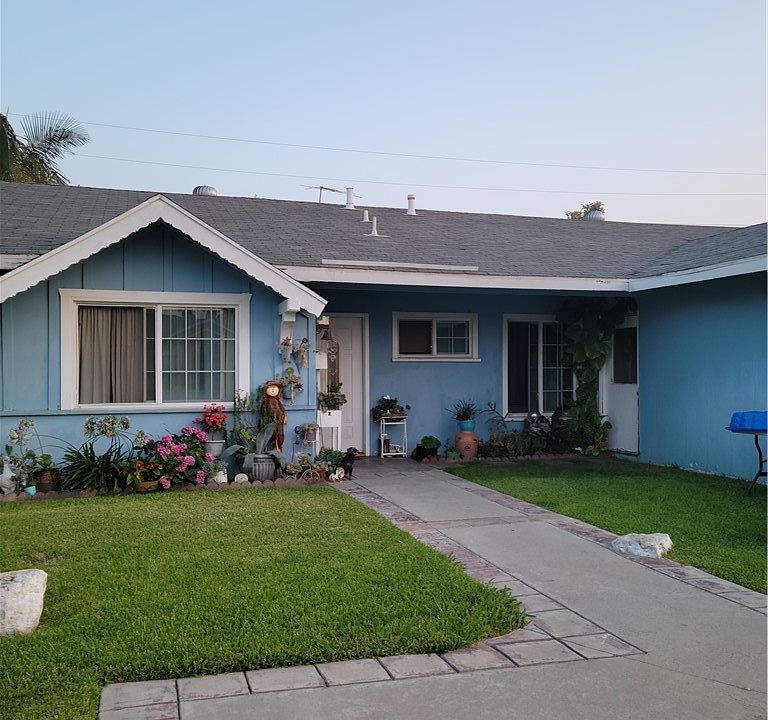 1st image of 7928 Orchid Dr