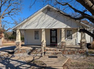 164 Wilkerson Ave, Camdenton, MO 65020