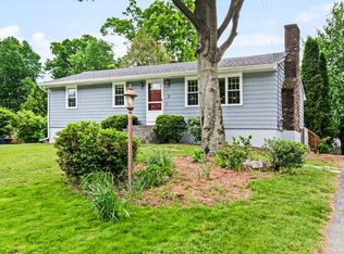 5 Newman Dr, Rutland, MA 01543