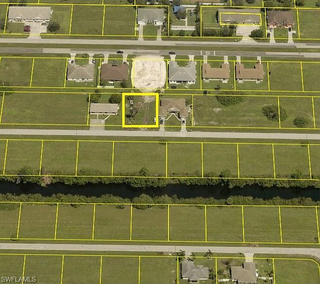 1st image of 1125 NE 15th Ln