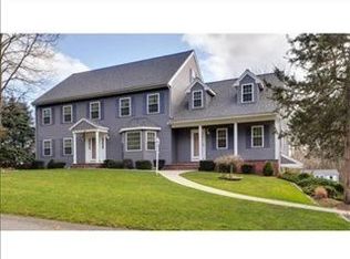 31 Hopewell Farm Rd, Natick, MA 01760