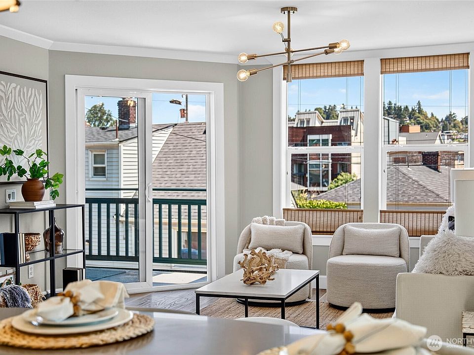 1st image of 2920 Alki Avenue SW #207