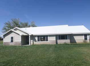 15 Road 6271, Kirtland, NM 87417