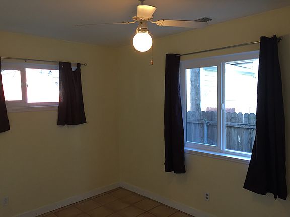 3rd image of 3925 2nd Ave